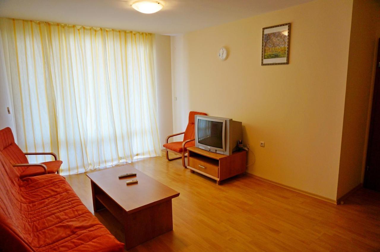 Gt Privilege Fort Beach Apartments Elenite Esterno foto