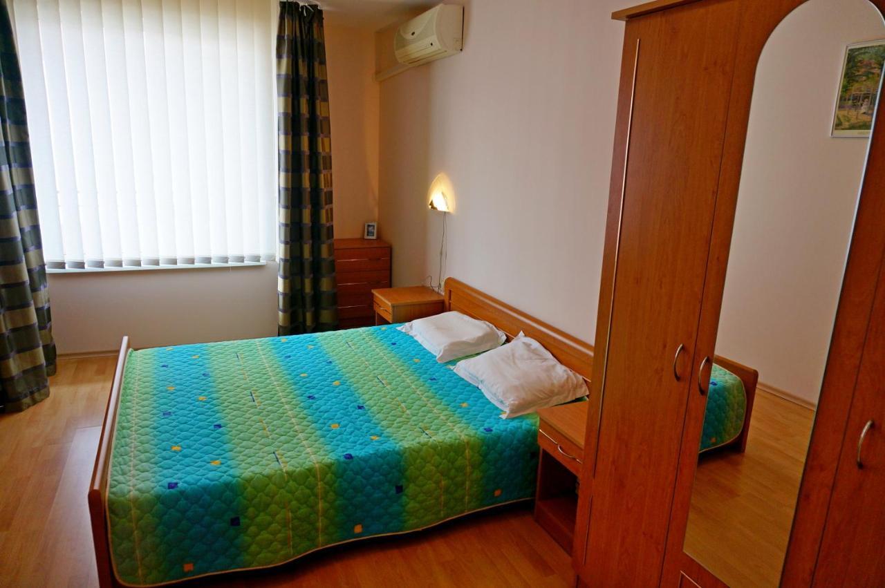 Gt Privilege Fort Beach Apartments Elenite Esterno foto