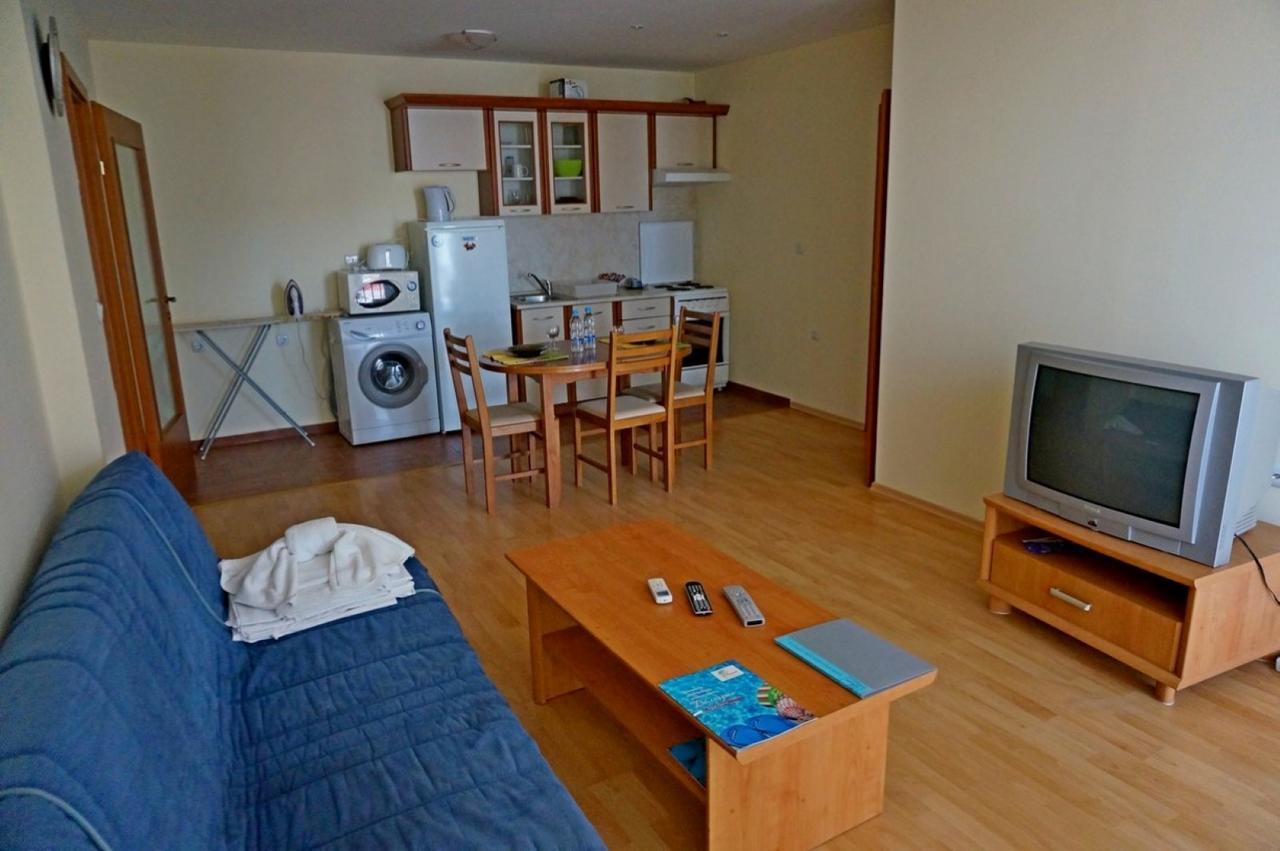 Gt Privilege Fort Beach Apartments Elenite Esterno foto