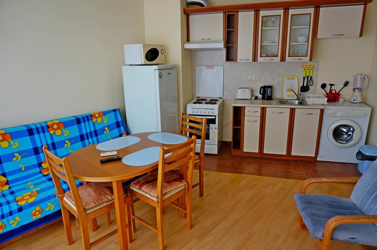 Gt Privilege Fort Beach Apartments Elenite Esterno foto