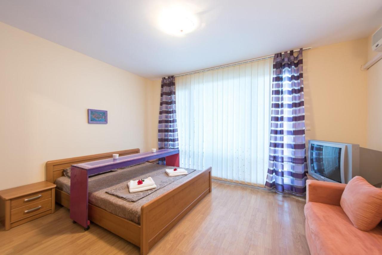 Gt Privilege Fort Beach Apartments Elenite Esterno foto
